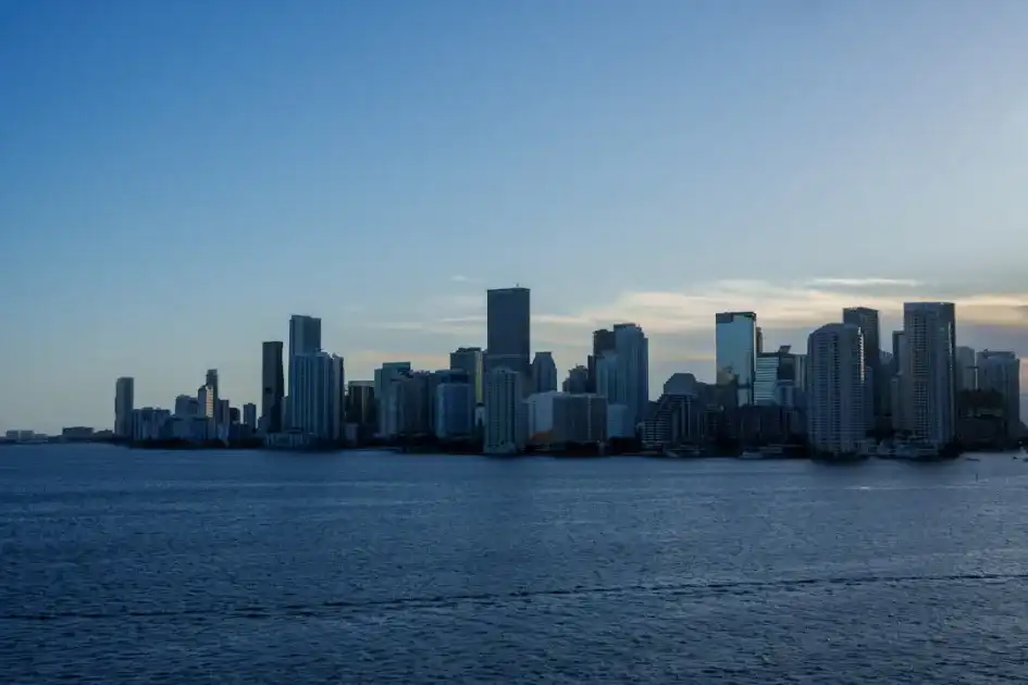 Diferencias culturales Miami Argentina: adaptación real
